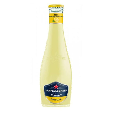 San Pellegrino Limonade San Pellegrino 48er-Pack San Pellegrino Limonata Naturali Erfrischungsgetränk Limonade mit Italienische Zitronensäfte Einweg-Glasflasche 20 cl italienisch 8002270736803